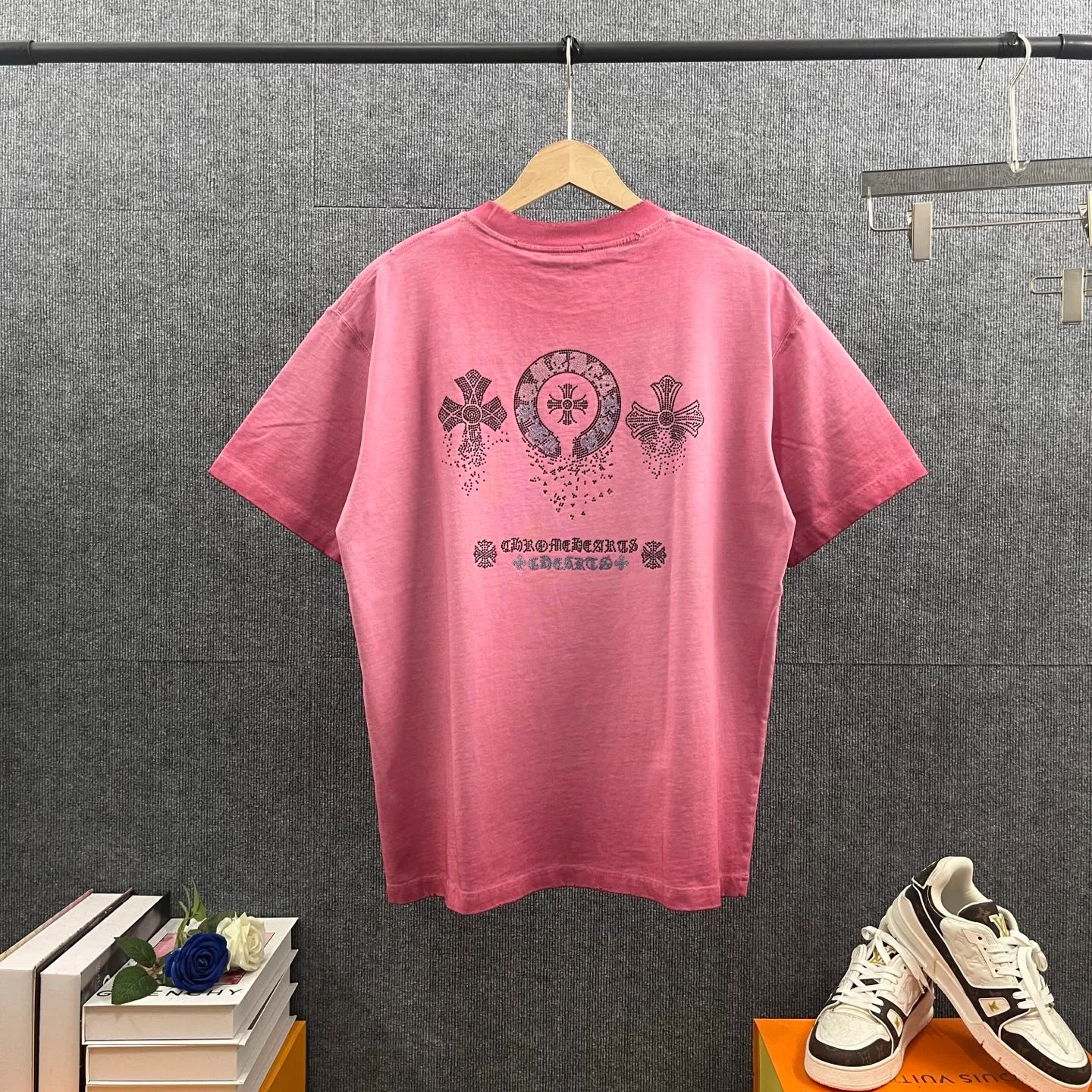 CH* * 2026 New Arrival logo T Same Style ： Size：S （100-140 ） M （130-160 ） L （150-175 ） XL （160-185 ） XXL （180 ）